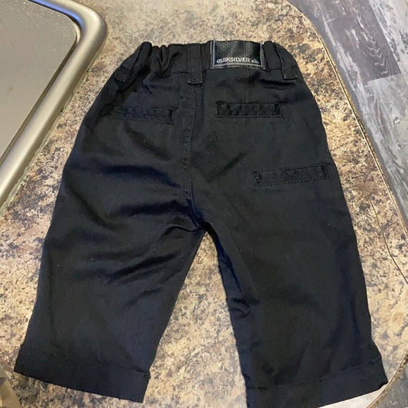 Quicksilver pants 6-9 months - Picture 2 of 6